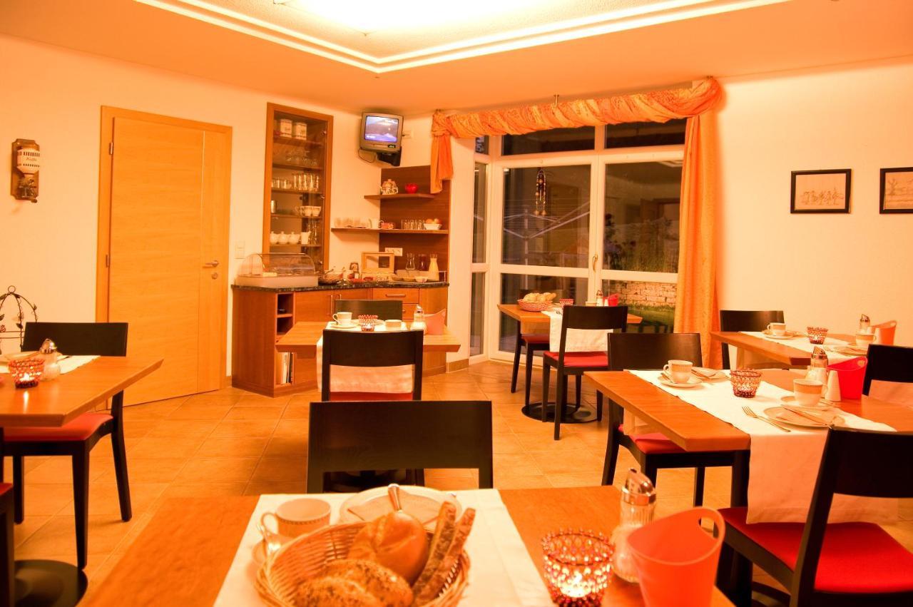 Bed and Breakfast Adrian Санкт-Антон-ам-Арльберг Екстер'єр фото